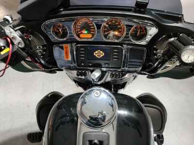 Harley-Davidson Electra Glide FLHTCU1690 2015