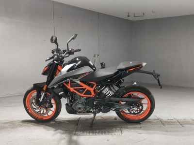 KTM 390 Duke 2023