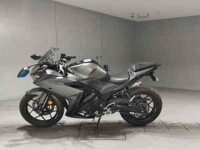 Yamaha YZF-R25