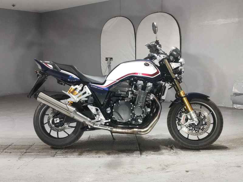 Honda CB1300SF 2024
