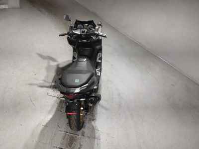 Yamaha TMAX 560 2021