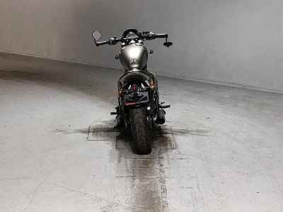 Honda CB400 Super Boldor 2019