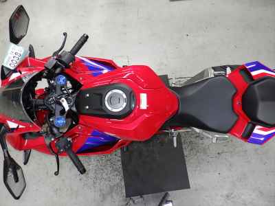 Honda CBR250RR 2023