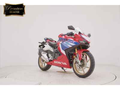 Honda CBR250RR 2023