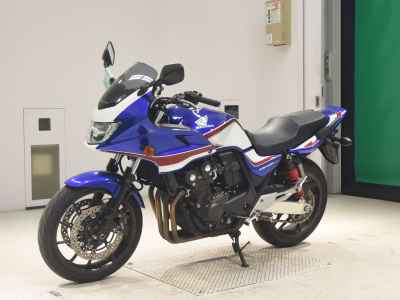 Honda CB400 Super Boldor 2024