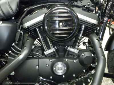Harley-Davidson Sportster Iron XL883N 2016