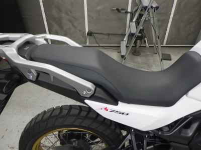 Honda Transalp 750 2023