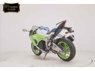 Kawasaki Ninja ZX-6R 2025