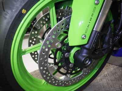 Kawasaki Ninja ZX-6R 2025