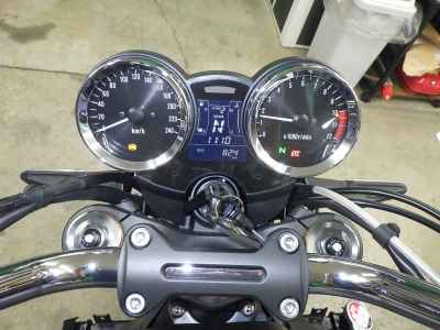 Kawasaki Z900RS 2025