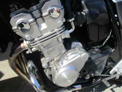 Honda CB400 Super Boldor 2010