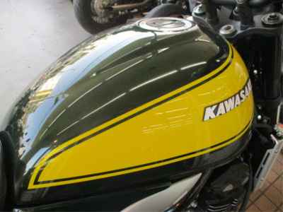 Kawasaki Z900RS 2023