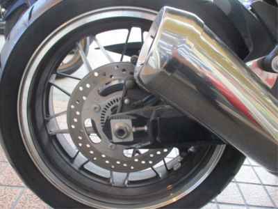 Kawasaki Z900RS 2023