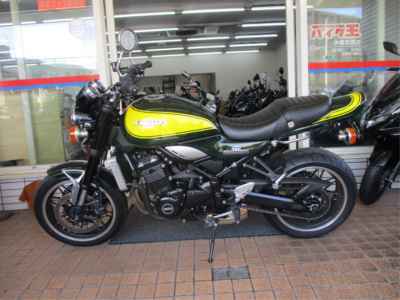 Kawasaki Z900RS 2023