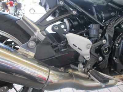 Kawasaki Z900RS 2023