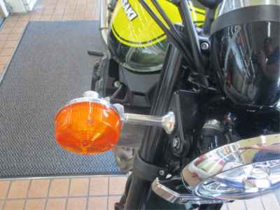 Kawasaki Z900RS 2023