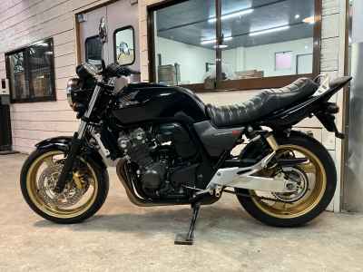 Honda CB400SF 2011