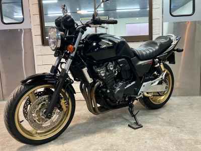 Honda CB400SF 2011