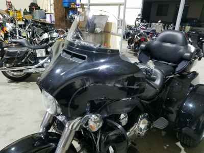 Harley-Davidson Electra Glide FLHTCU1690 Trike 2014