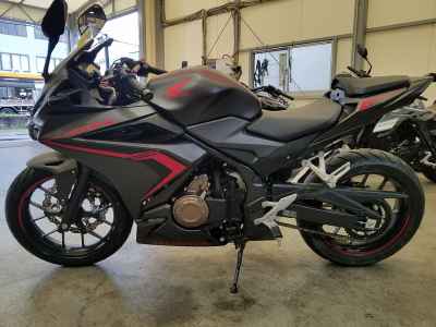 Honda CBR400R 2021