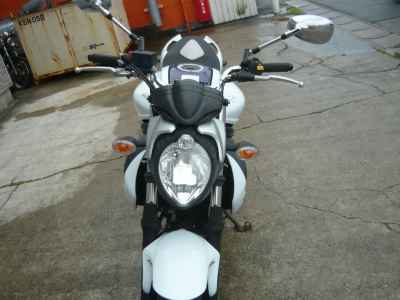 Suzuki Gladius SFV400 2011