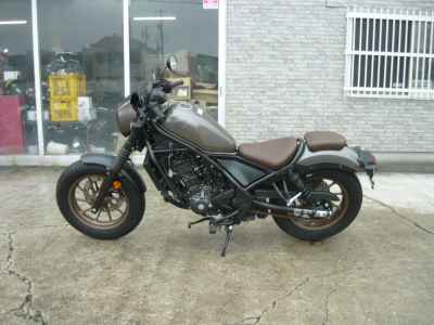 Honda XJR400 2023