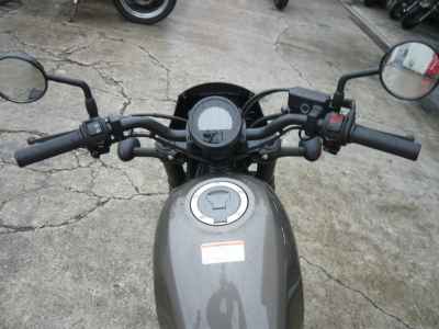 Honda XJR400 2023