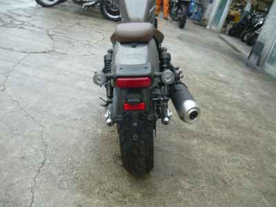 Honda XJR400 2023
