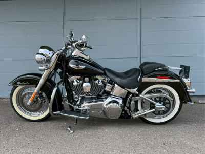 Harley-Davidson FLSTN1580 2012