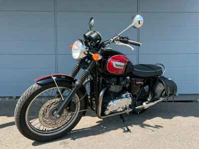 Triumph Bonneville T100 2014