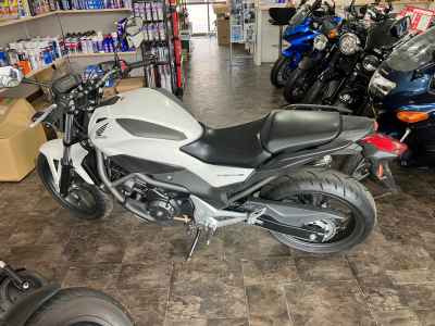 Honda NC700S 2012