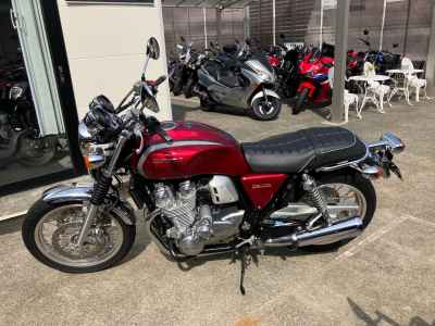 Honda CB1100 2022