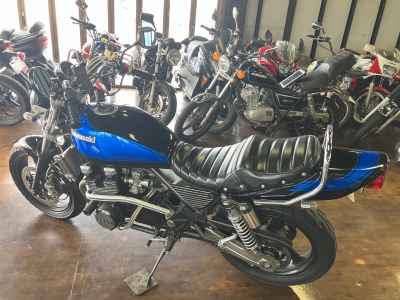 Kawasaki Zephyr 400 2008