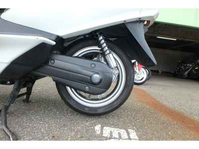 Suzuki Skywave 650LX 2011