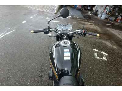 Kawasaki Z900RS 2022