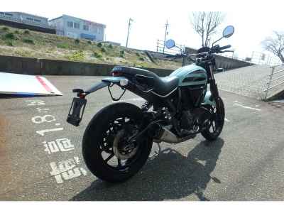 Ducati Scrambler Sixty2 2016
