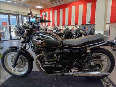 Kawasaki W800 2022