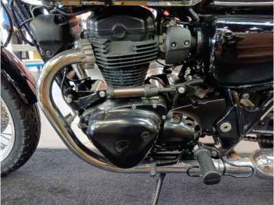Kawasaki W800 2022