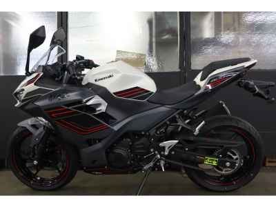 Kawasaki Ninja 400 2024