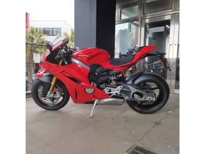 Ducati Panigale V4S 2026