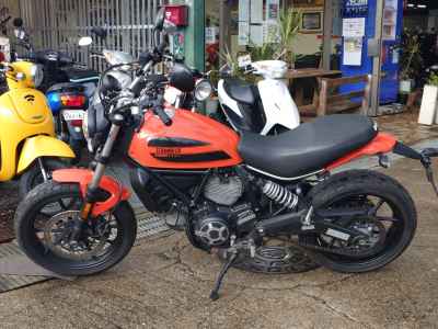 Ducati Scrambler Sixty2 2018