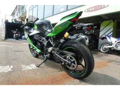 Kawasaki Ninja ZX-4RR 2024
