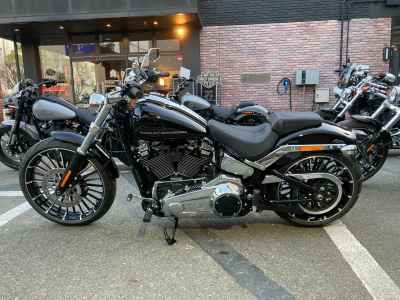 Harley-Davidson Breakout FXBR1920 2026