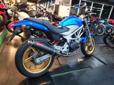 Honda VTR250 2009