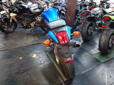 Honda VTR250 2009
