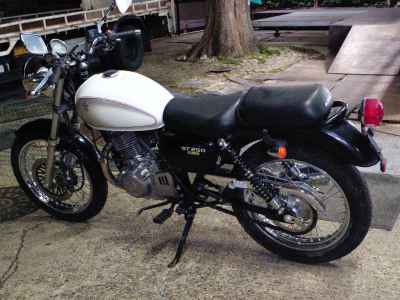 Suzuki ST250E