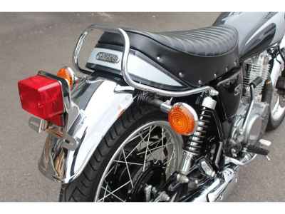 Yamaha SR400 2022