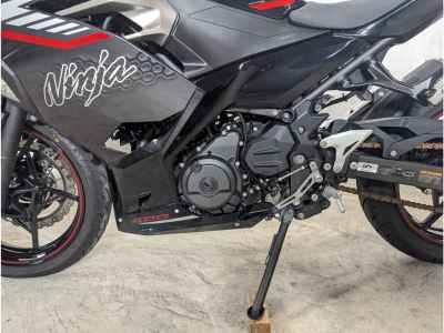 Kawasaki Ninja 400 2025