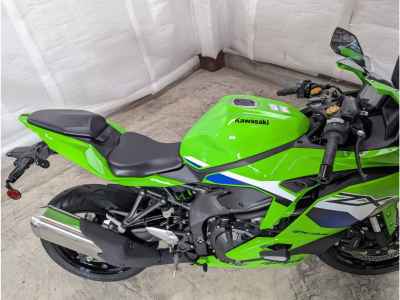 Kawasaki Ninja ZX-4RR 2025