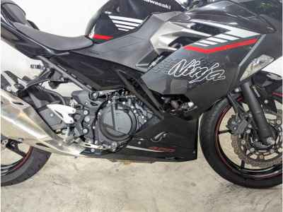 Kawasaki Ninja 400 2025